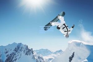 争议红牌改写比赛走势！西班牙人前锋米利亚因激烈抗议裁判判罚被驱逐出场