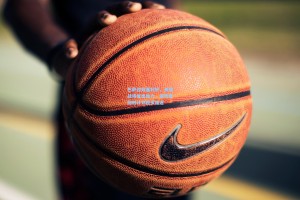 巴萨迎双重利好，关键战将复出助力，诺坎普回归计划稳步推进