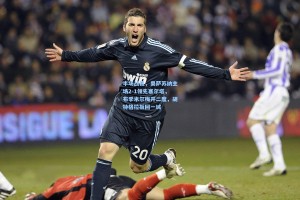 半场战报，奥萨苏纳主场2-1领先塞尔塔，布季米尔梅开二度，胡特格拉扳回一城